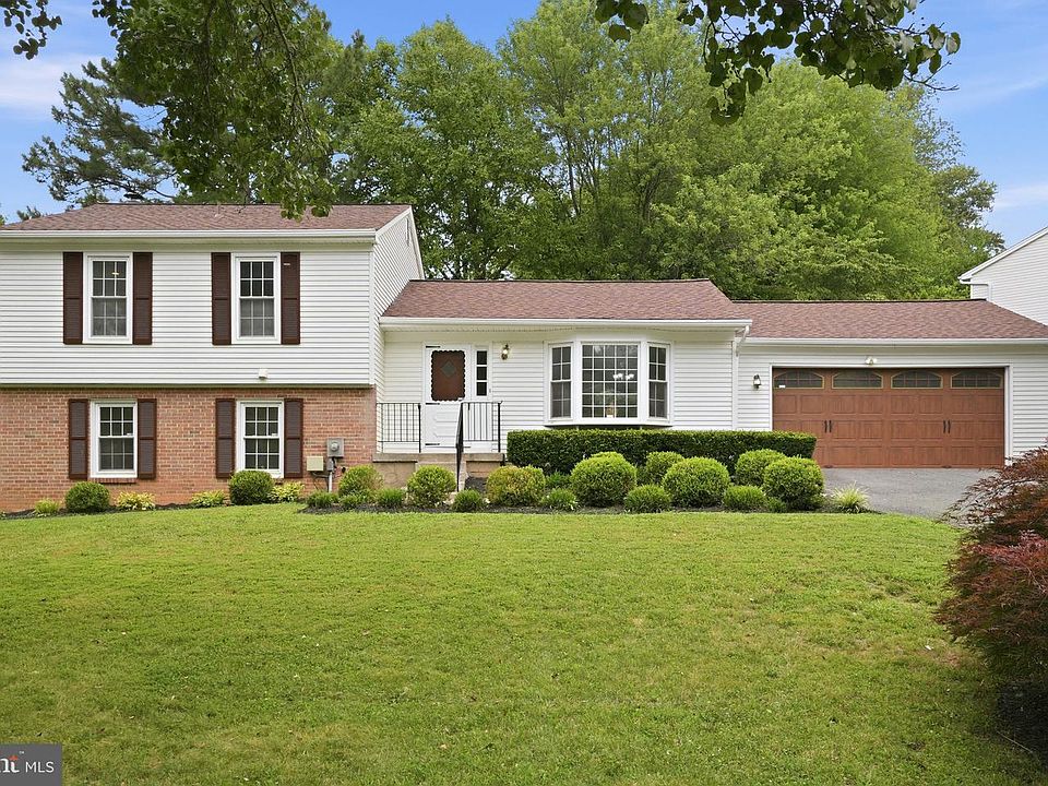 1st image of 13513 Teakwood Ln