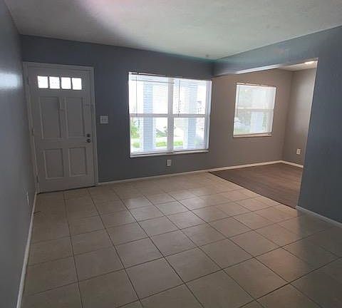 2nd image of 3542 66th St N APT 505