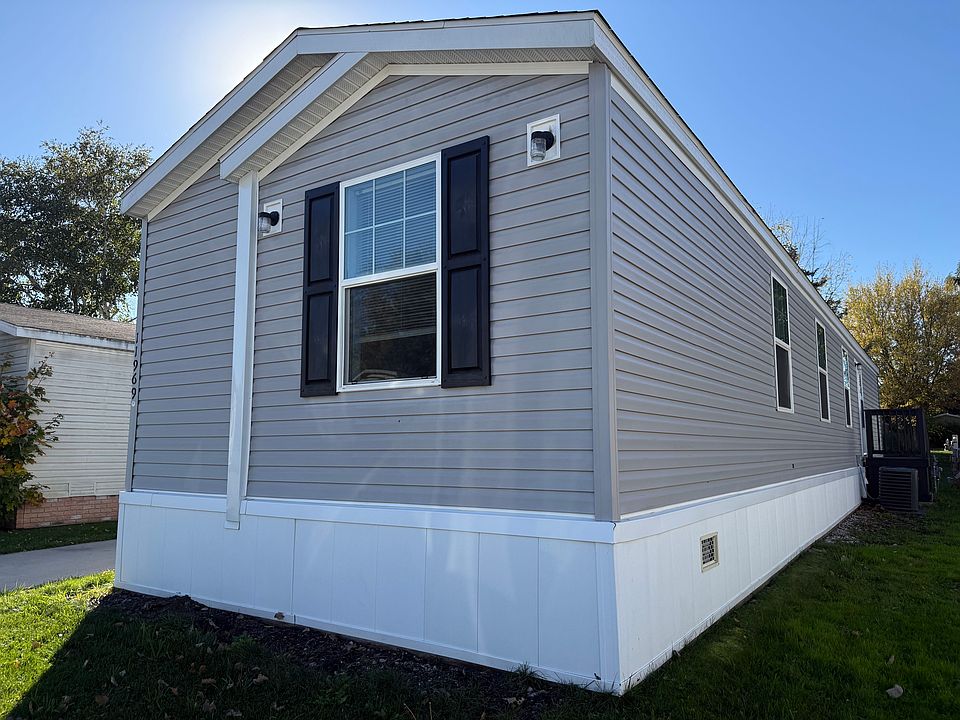 11969 Springbrook Ct, photo 14