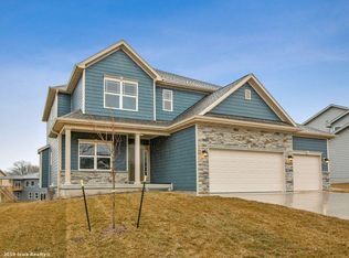 1025 Shelby Dr, Adel, IA 50003