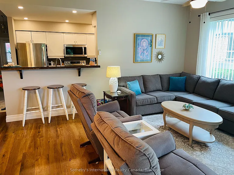692 Johnston Park Ave — Photo 6