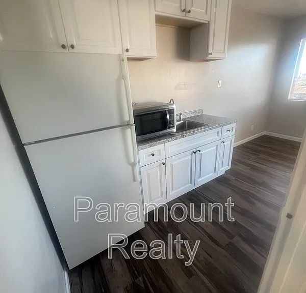 25648 Spring Dr #D — Photo 4