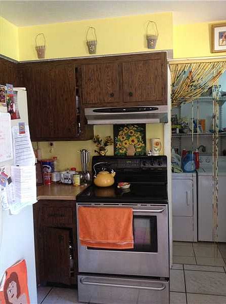 2nd image of 1214 Meadowbrook Dr