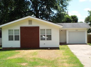2642 W Madison St, Springfield, MO 65802