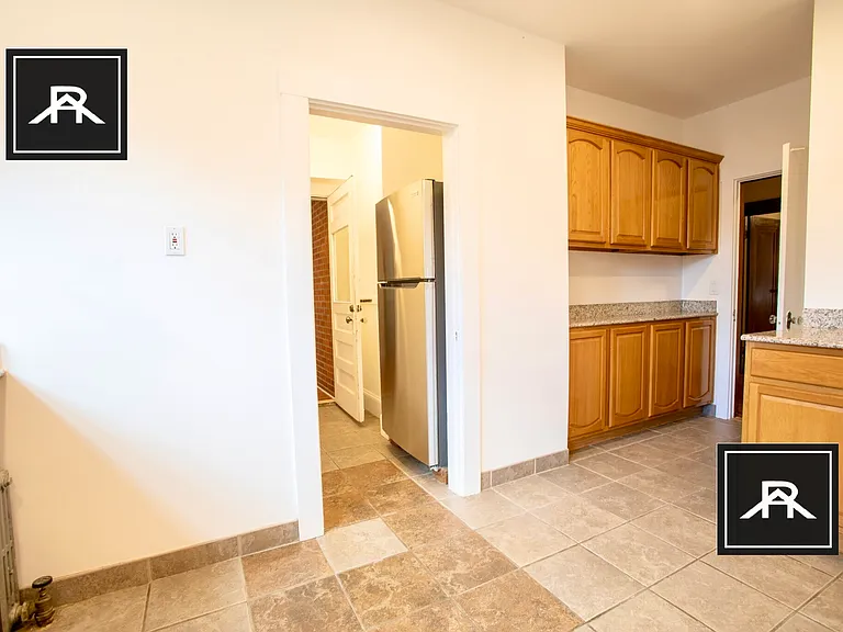 40A Kirkwood Rd #1B — Photo 2