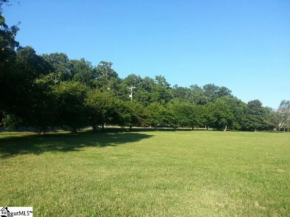 Gresham Rd, Simpsonville, SC 29681