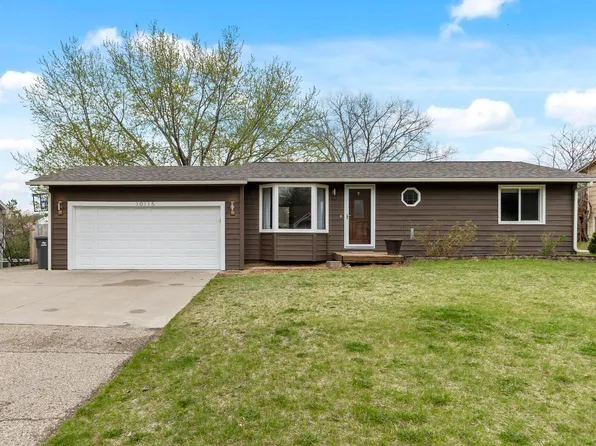 10115 Englewood Dr, Eden Prairie, MN 55347