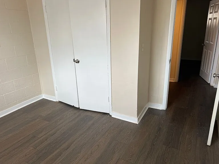 1200 Trimble Ave — Photo 8