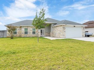 112 Sitting Bull Ln, Del Rio, TX 78840