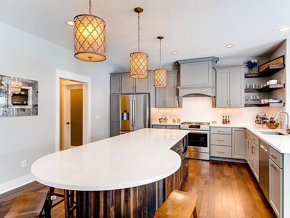 Upgrades galore: lights, counter-tops, paint, appliances (Bosch), and much more!