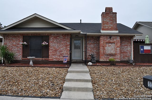 1st image of 644 Fern Meadow Dr