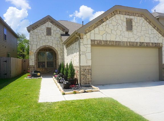 2nd image of 3049 Hawthorne Glen Ln