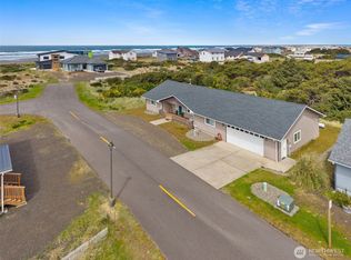1503 Dune Crest Loop, Westport, WA 98595