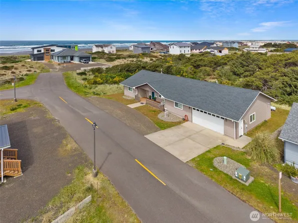 1503 Dune Crest Loop, Westport, WA 98595