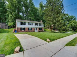 9808 Brixton Ln, Bethesda, MD 20817