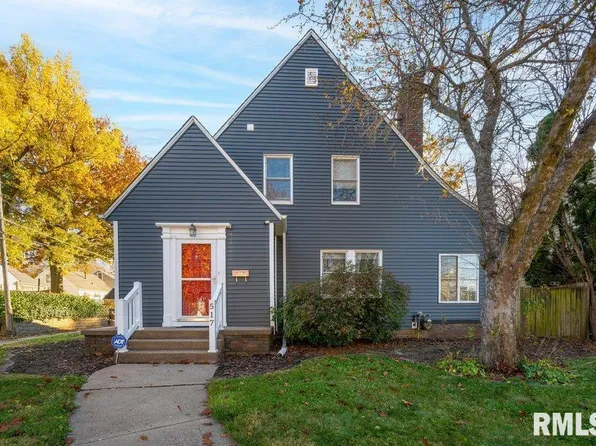 517 W Dover Ct, Davenport, IA 52803