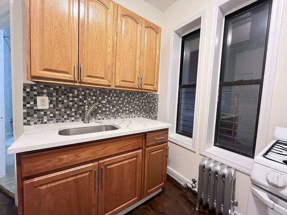 1st image of 23-88 29th St #8