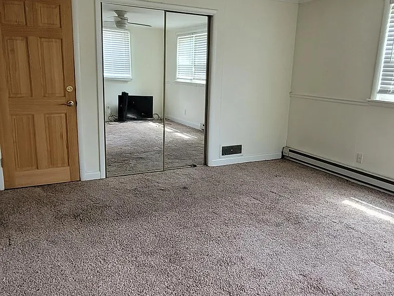 401 S Eason Dr #A — Photo 10