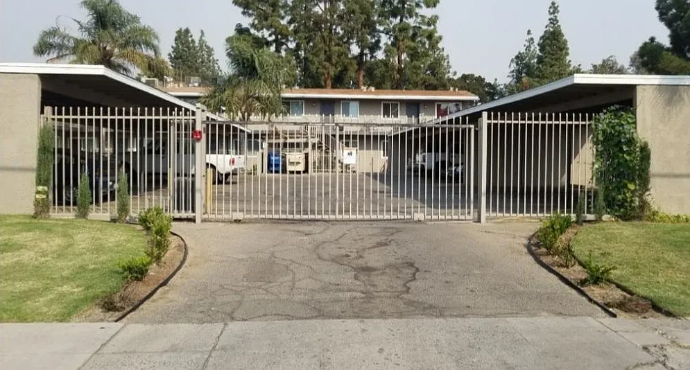 1 bed, 450 sqft, $995 — Photo 3