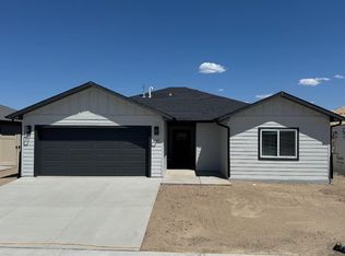 422 Pear Ln, Grand Junction, CO 81504