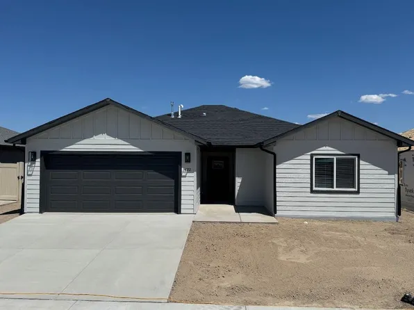 422 Pear Ln, Grand Junction, CO 81504