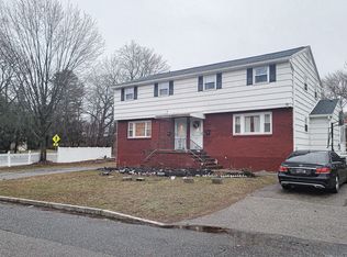 2 Alden St #2, Randolph, MA 02368