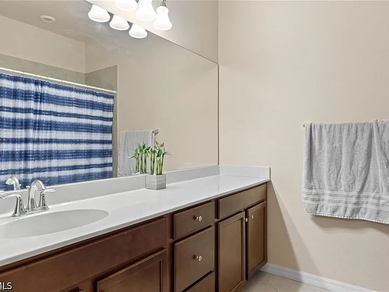 10243 Via Colomba Cir — Photo 18