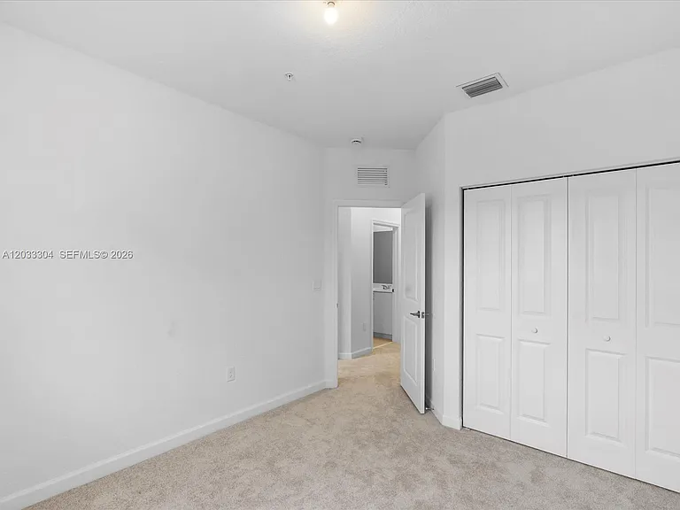 106 SW 184th Pl #106 — Photo 27