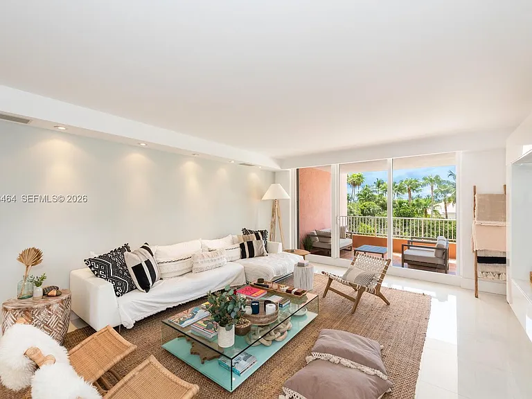 781 Crandon Blvd #405 — Photo 8