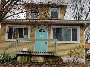 486 Saunders Ave, Akron, OH 44319