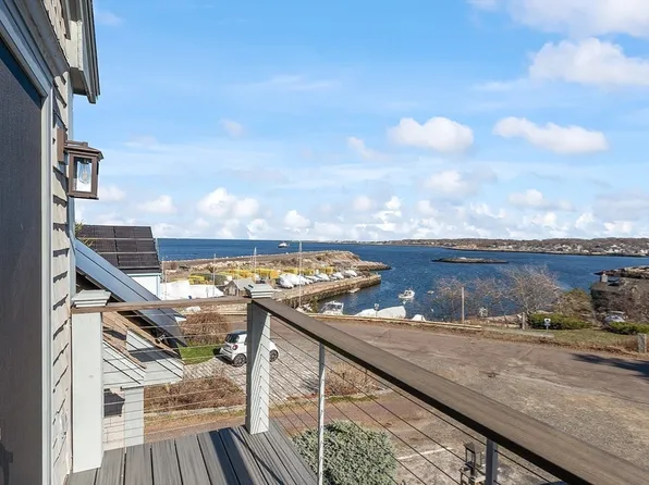 2 Wharf Rd, Rockport, MA 01966