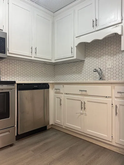 3 bed, 2.5 bath, 1650 sqft, $1,695 — Photo 2