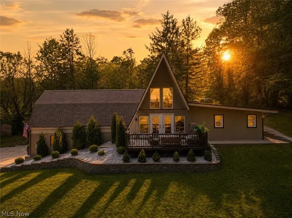 2317 Goshen Hill Rd SE, New Philadelphia, OH 44663