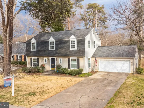 1518 Elwyn Ave, Crofton, MD 21114