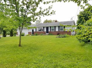 2510 Pond View Dr NE, Belmont, MI 49306