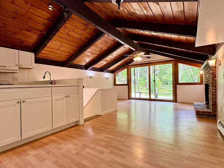 314 Old Bartlett Rd — Photo 12
