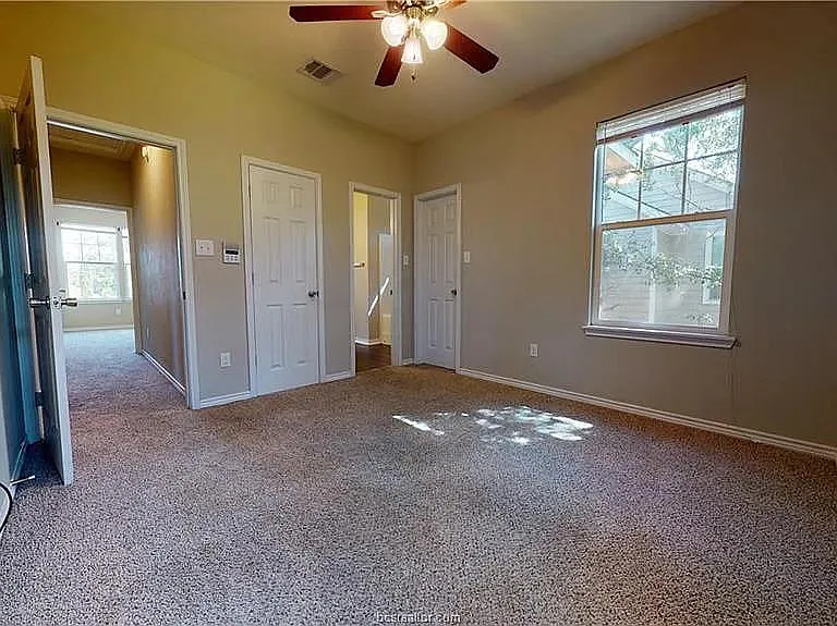 205B Sterling St — Photo 16