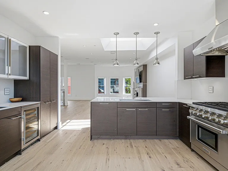 431 Marlborough St #3 — Photo 13