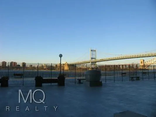 Rented by MQ Realty LLC | media 32