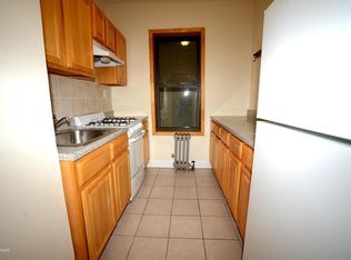 2558 35th St #C1, Astoria, NY 11103