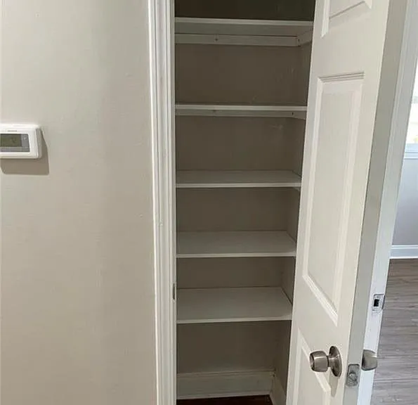 2463 Wayne St SW — Photo 11