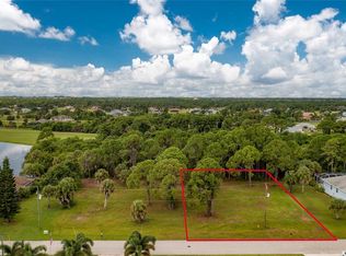 57 Tee View Rd #1114, Rotonda West, FL 33947