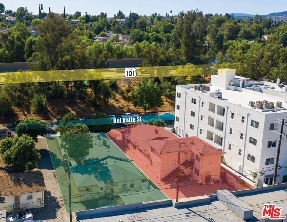 1st image of 22763 Del Valle St