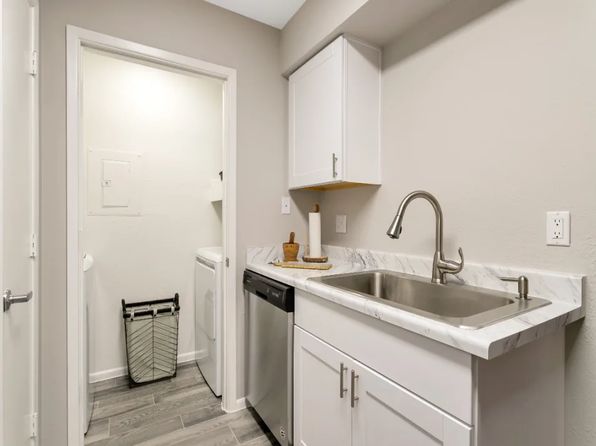 4502 E Paradise Village Pkwy S APT 1031