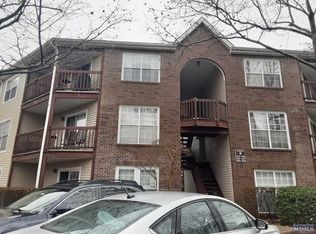 1421 Teresa Dr #8207, Fort Lee, NJ