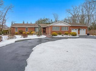 69 Churchill Lane, Smithtown, NY 11787