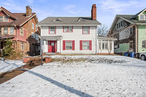 11115 Wade Park Ave Photo 1