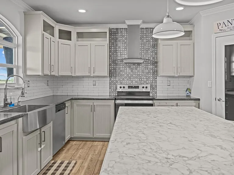 6309 S County Road 1165 — Photo 11