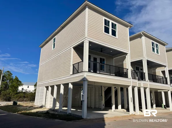 951 W Lagoon Ave #F, Gulf Shores, AL 36542