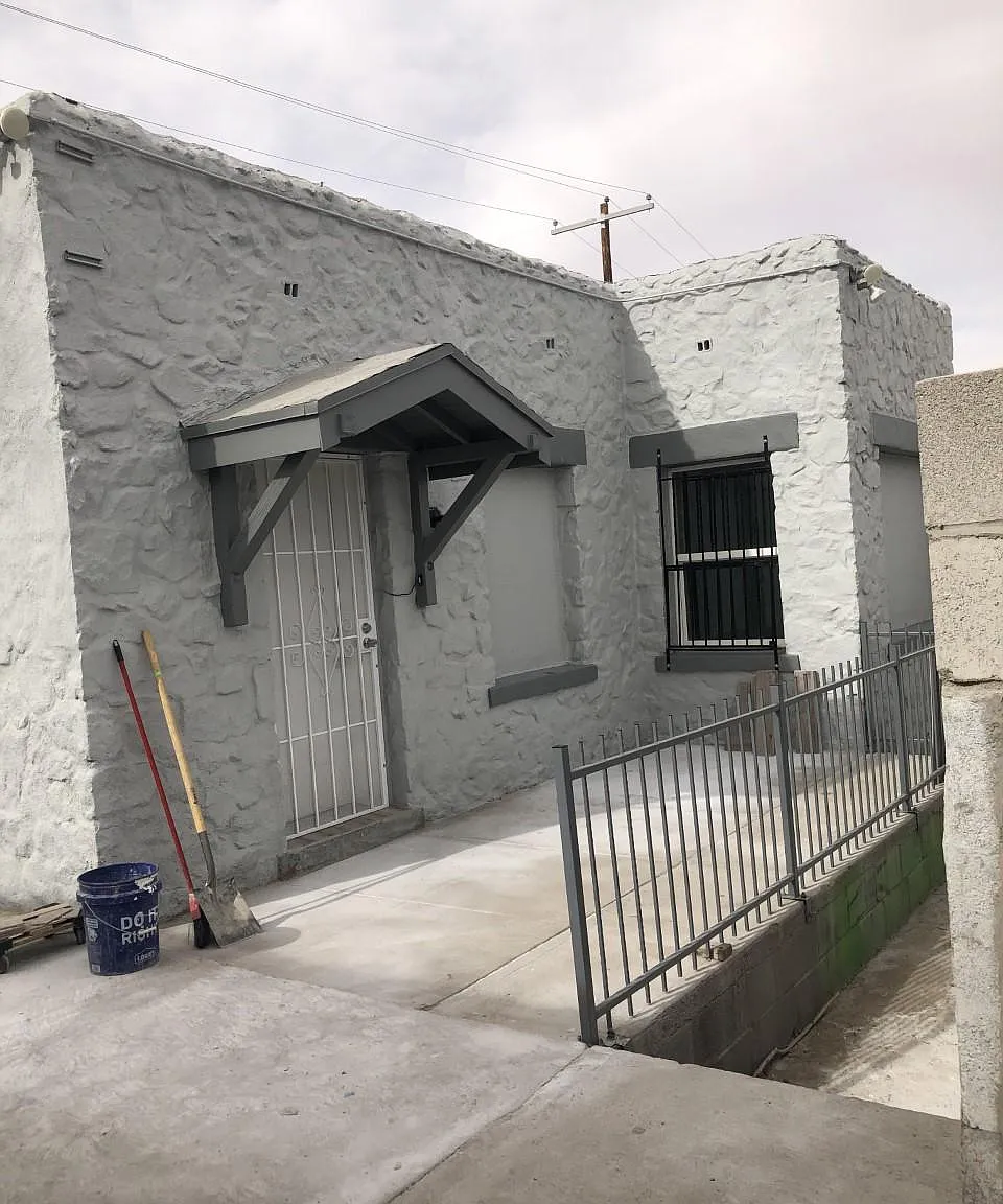 3 bed, 850 sqft, $1,050 — Photo 1